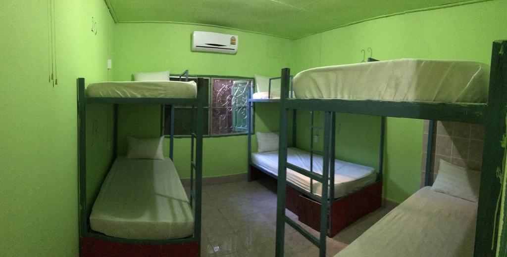 Real Vang Vieng Backpacker Hostel Extérieur photo