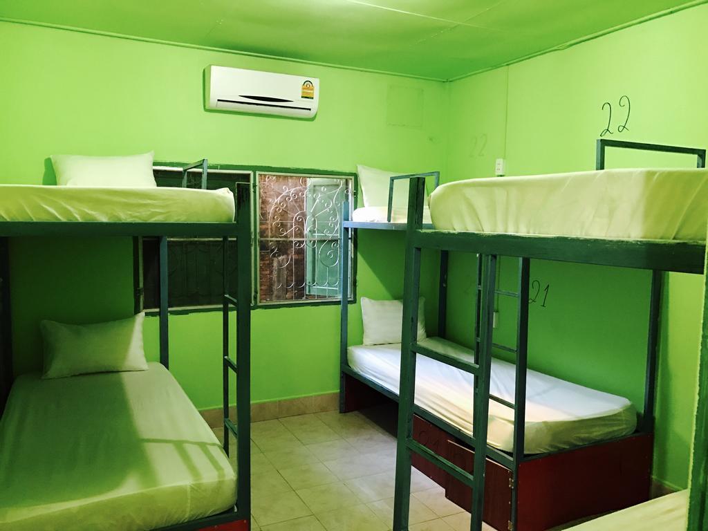 Real Vang Vieng Backpacker Hostel Extérieur photo