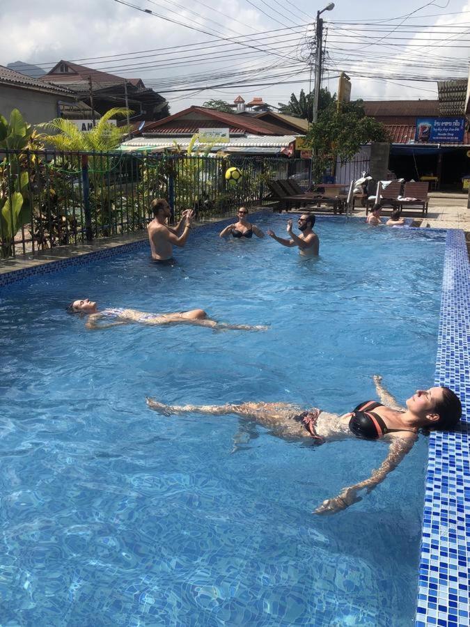 Real Vang Vieng Backpacker Hostel Extérieur photo
