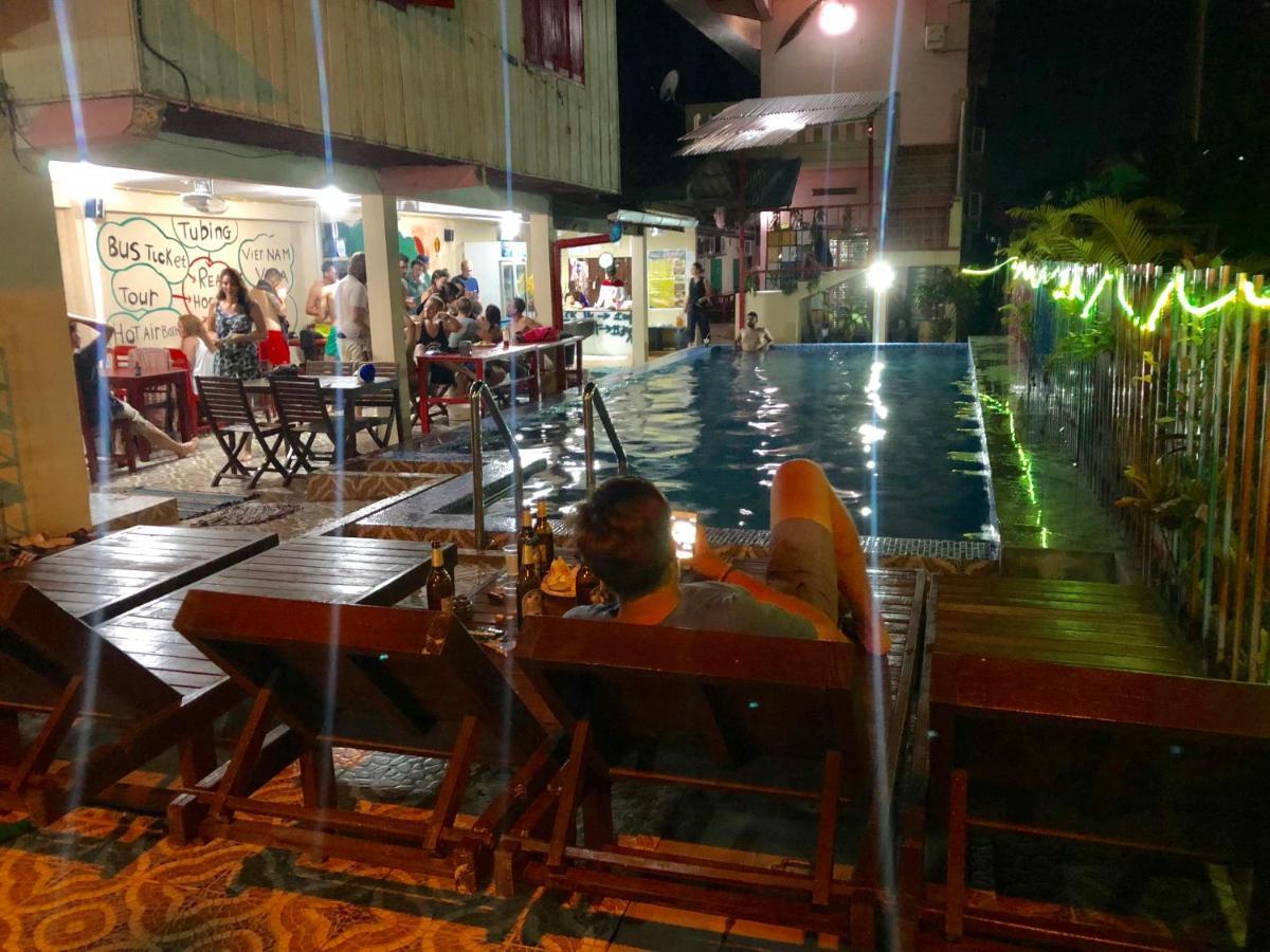 Real Vang Vieng Backpacker Hostel Extérieur photo